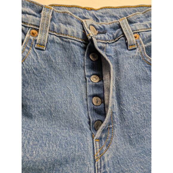LEVIS 501 Premium Denim Jeans BIG E Red Tag Leather Vintage Button Fly 90's Y2K - Picture 3 of 9